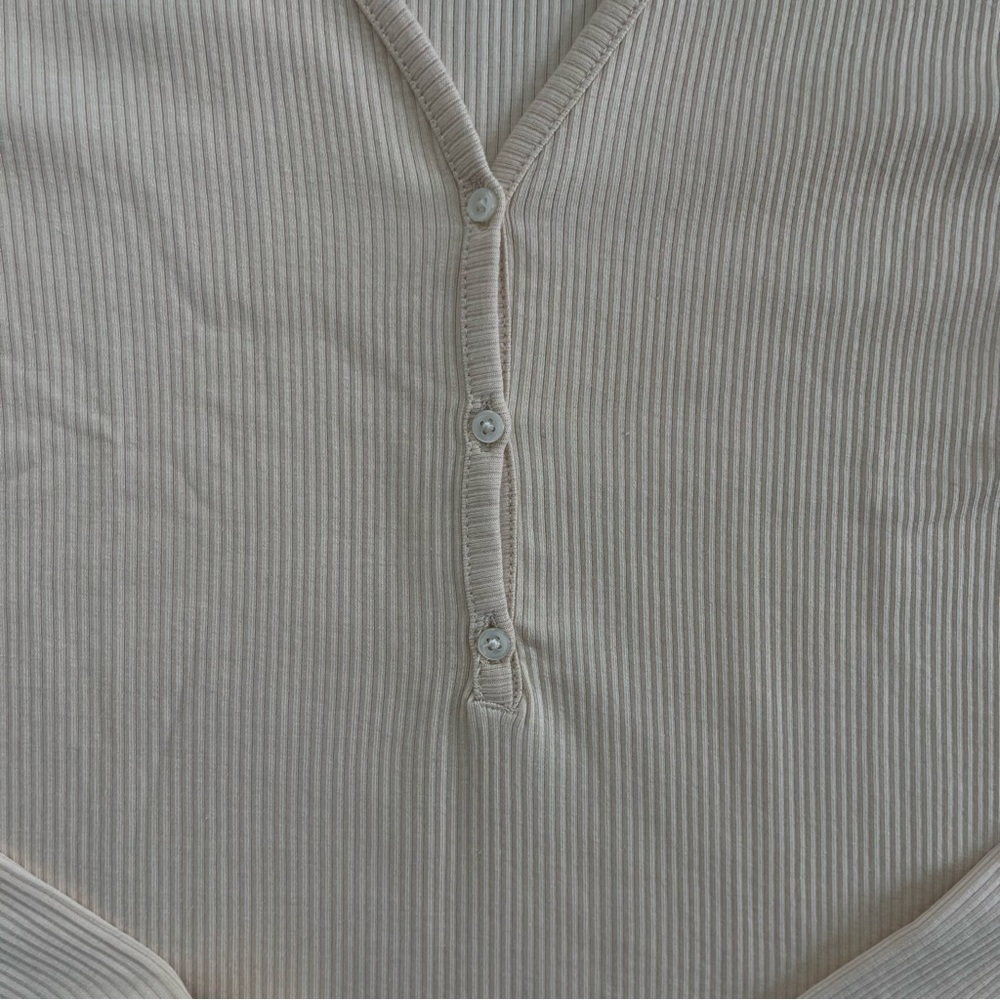 J Crew Long-Sleeve Button Henley Caribbean Sand - Picture 4 of 8